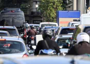 Μετ' εμποδίων η κίνηση στους κεντρικούς δρόμους του λεκανοπεδίου