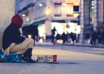 «Μια στάση φροντίδας»: Προληπτικός έλεγχος υγείας για τους αστέγους του Δήμου Χανίων