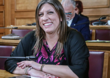 Μύλος η εξεταστική με Κωνσταντοπούλου - Μαγειρία: «Τρώτε με χρυσά κουτάλια, κάνεις μαγκιές» - «Θα ξεβρακωθώ»