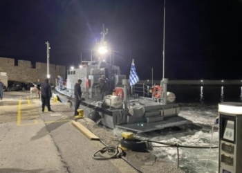 Ναυάγιο στην Ιεράπετρα: Ψάχνουν ακόμα 15 άτομα που επέβαιναν στην λέμβο