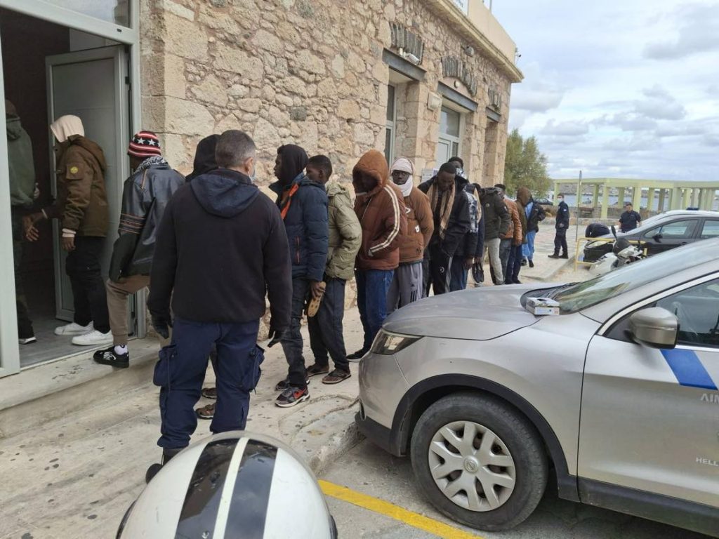 Κρήτη: Νέα άφιξη μεταναστών στην περιοχή της Ιεράπετρας