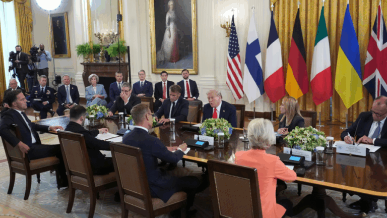 Νέο Δόγμα Τραμπ: Στόχος του να απομακρύνει Ιταλία, Ουγγαρία, Πολωνία και Αυστρία από την ΕΕ