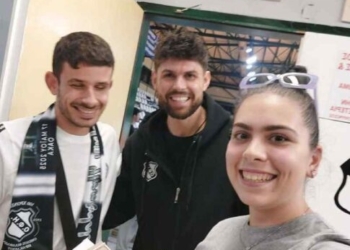 Ο ΟΦΗ θα βραβεύσει στο παιχνίδι με τον Ολυμπιακό, τον φίλαθλο που παρακολουθεί αγώνες βόλεϊ με τα μάτια της ψυχής του!