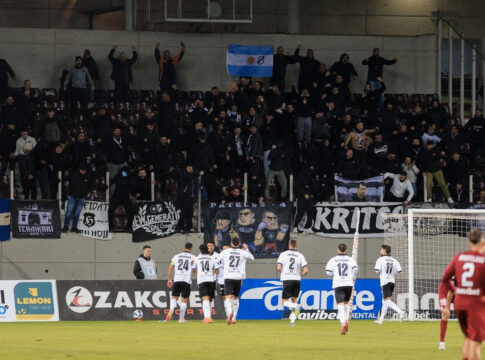 ΟΦΗ: Με τον κόσμο του στο Καραϊσκάκης απέναντι στον Ολυμπιακό