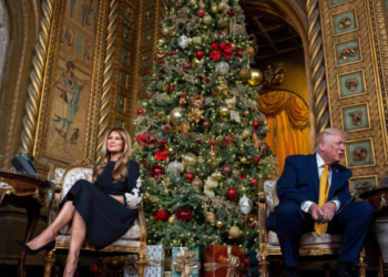 Οι ευχές του Τραμπ για τα Χριστούγεννα - Τι ευχήθηκε στους δημοκρατικούς