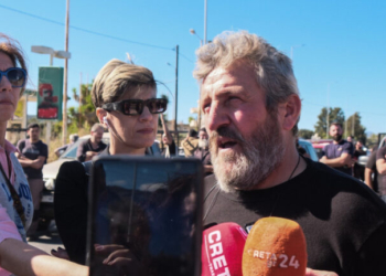 Πρόεδρος κτηνοτρόφων Χανίων: «Δεν φεύγουμε από το αεροδρόμιο αν δεν βρεθεί λύση»