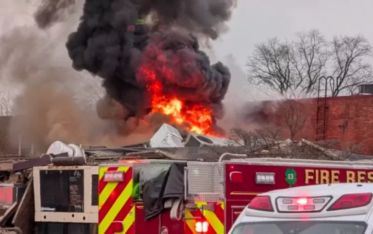 Πυρκαγιά σε γηροκομείο στην Πενσυλβάνια - Τουλάχιστον δύο νεκροί, 5 αγνοούμενοι (Βίντεο και φωτογραφίες)