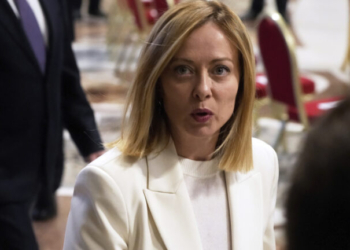 «Πυροβόλησε την Τζόρτζια»: Σύνθημα δίπλα σε αστέρι των Ερυθρών Ταξιαρχιών στο Βαρέζε