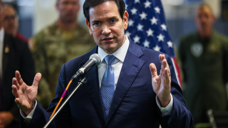 Ρούμπιο για το ειρηνευτικό σχέδιο Ρωσίας-Ουκρανίας: «Υπάρχει πρόοδος, αλλά έχουμε δρόμο»