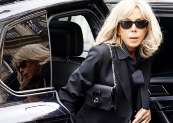 Σάλος με την Μπριζίτ Μακρόν: Χαρακτήρισε «βρωμιάρες σκύλες» φεμινίστριες ακτιβίστριες 