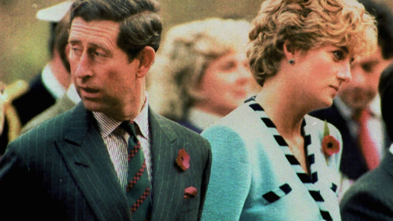 Σε δημοπρασία η σαμπάνια του γάμου της Νταϊάνα και του Καρόλου- Κανείς δεν θέλησε να την αγοράσει