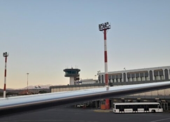 Στα…ύψη η επιβατική κίνηση στο αεροδρόμιο του Ηρακλείου – Νέο ρεκόρ τον Νοέμβριο