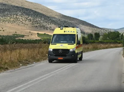 Στο νοσοκομείο διανομέας μετά από τροχαίο στο κέντρο των Χανίων