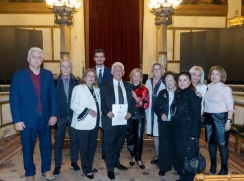 Συγκίνηση για την τιμητική διάκριση του Συλλόγου Ρεθυμνίων Αττικής «Το Αρκάδι»