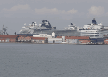 Συναγερμός στο λιμάνι Θεσσαλονίκης: Εντοπίστηκε οξειδωμένη οβίδα του Β’ Παγκοσμίου Πολέμου