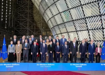 Σύνοδος Κορυφής: Συμφωνία για δάνειο «γέφυρα» με εγγύηση τον ευρωπαϊκό προϋπολογισμό για την Ουκρανία