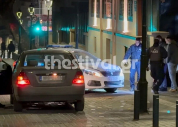 Θεσσαλονίκη: 9 προσαγωγές για την επίθεση με μολότοφ σε περιπολικό πίσω από το Τουρκικό Προξενείο