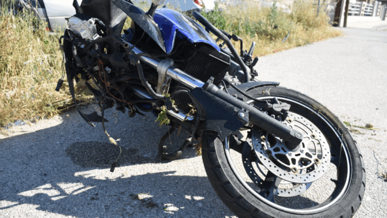 Θεσσαλονίκη: Νεκρός σε τροχαίο 42χρονος οδηγός μοτοσικλέτας