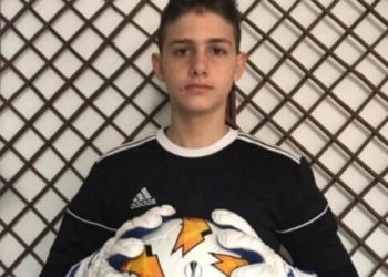 Θρήνος για τον 18χρονο ποδοσφαιριστή που δεν κατάφερε να κρατηθεί στη ζωή μετά από παράσυρση