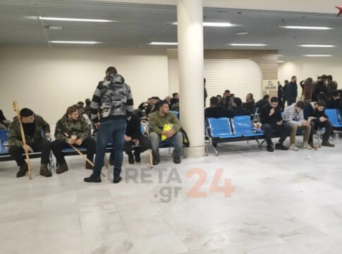 Τι ζητούν οι αγρότες για να μην ξανακλείσουν το αεροδρόμιο Χανίων