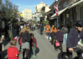 Το κέντρο των Χανίων πλημμύρισε από κόσμο για τα ψώνια της τελευταίας στιγμής
