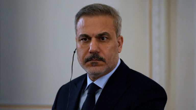 Τουρκία: Συνάντηση Φιντάν με αξιωματούχους της Χαμάς για τη δεύτερη φάση της συμφωνίας εκεχειρίας