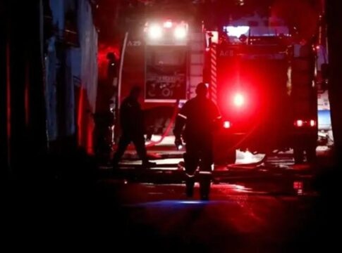 Τροχαίο στα Χανιά – Εγκλωβίστηκε ένας άνδρας