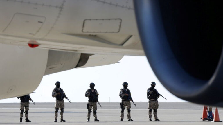 Βενεζουέλα: Οι ΗΠΑ ανέστειλαν πτήση επαναπατρισμού μεταναστών που είχε προγραμματιστεί για την Παρασκευή