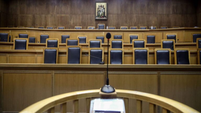 Βίαιη προσαγωγή μαρτύρων διέταξε το δικαστήριο για την υπόθεση των υποκλοπών