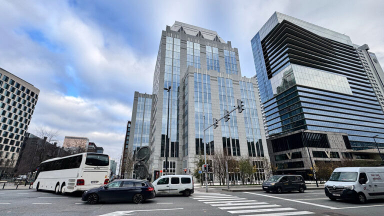 Βρυξέλλες: Πλήρη νομική προστασία ζητά το Βέλγιο για να στηρίξει το δάνειο από παγωμένα ρωσικά assets