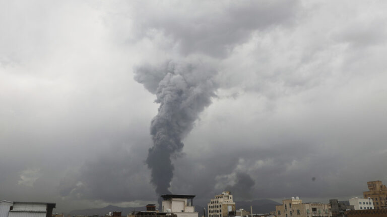 Υεμένη: Η Σαουδική Αραβία προειδοποιεί τους αυτονομιστές να μην επιχειρήσουν στρατιωτική δράση