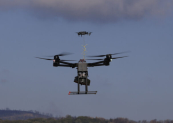 Ύποπτα drones πάνω από βάση των υπηρεσιών πληροφοριών του γαλλικού στρατού