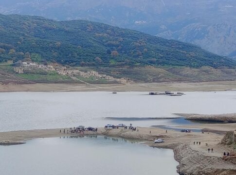 Αγιασμός στον Αποσέλεμη με ευχές να είναι πάντα… γεμάτο το φράγμα!
