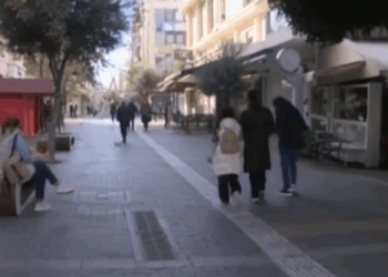 Αγορά Ηρακλείου: Η χαλαρή Κυριακή και οι προσδοκίες… των Φώτων