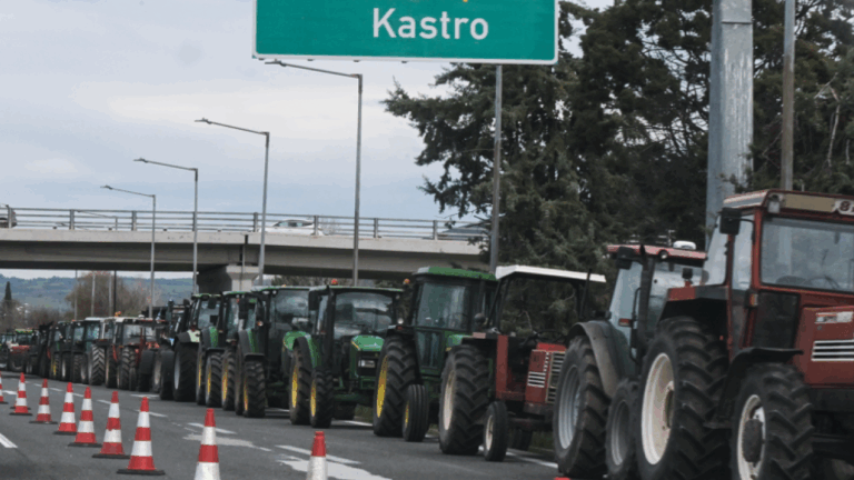 Αγρότες: Προθεσμία στην κυβέρνηση μέχρι την Τετάρτη - Κλιμάκωση από την Πέμπτη