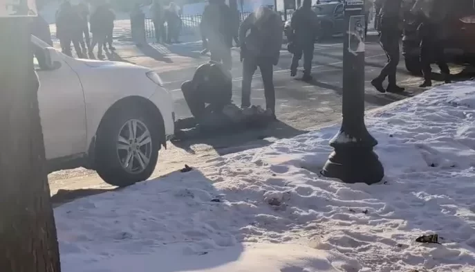 «Αηδιαστικά ψέματα - Δεν κρατούσε όπλο»: Εξοργισμένοι οι γονείς του 37χρονου που σκοτώθηκε στη Μινεάπολη από την ICE