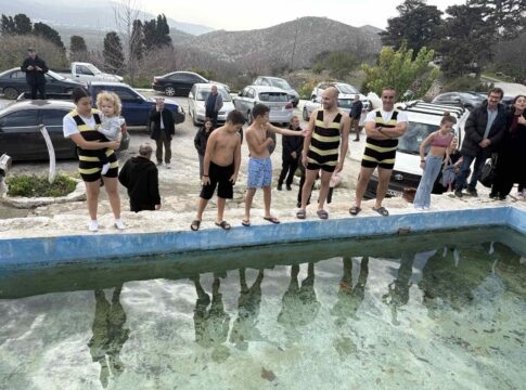 Αναβίωσε το ξεχωριστό έθιμο της «στέρνας» στη Μονή Καλλέργη