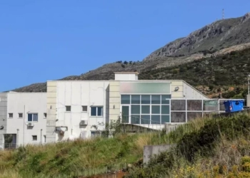 Αναβλήθηκε η δίκη του Αντιπεριφερειάρχη Χανίων για παράβαση καθήκοντος στη λειτουργία της Αγίας Σκέπης