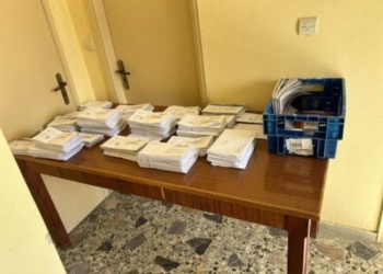 Αναζητούν την αλληλογραφία τους σε καφενεία και βενζινάδικα!