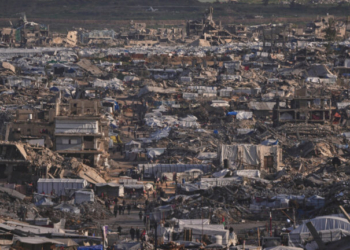 Ανοικοδόμηση, εκεχειρία, αποστρατιωτικοποίηση: Το τριπλό «στοίχημα» του «Συμβουλίου Ειρήνης» για τη Γάζα
