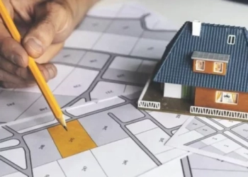 Aντιδρούν στη μεταφορά των υπηρεσιών δόμησης στο Κτηματολόγιο