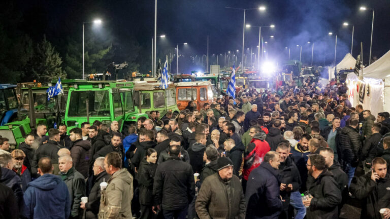Αποχώρησαν οι αγρότες από τις σήραγγες στα Τέμπη - Σε πανελλαδική σύσκεψη το Σάββατο στη Νίκαια