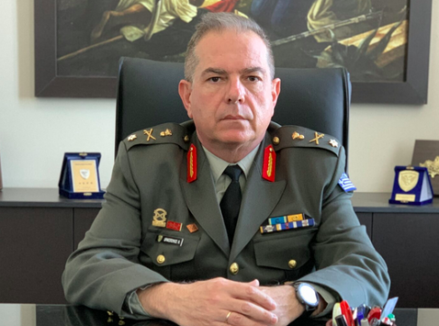 Αποστρατεύθηκε ο διοικητής της ΣΕΑΠ ταξίαρχος Θ. Δρακόπουλος- Ποιοι Κρητικοί ταξίαρχοι μένουν