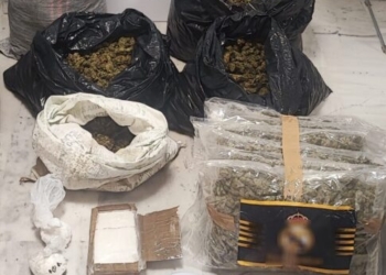 Aστυνομικοί «ξετρύπωσαν» 24 κιλά κάνναβης και μεγάλη ποσότητα κοκαΐνης!