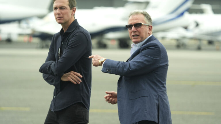 Bloomberg: Σχεδιάζεται συνάντηση Γουίτκοφ – Κούσνερ με Πούτιν στη Μόσχα