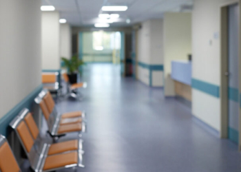 Χαλκίδα: Μεγάλη συμπλοκή για τα μάτια μίας γυναίκας. Τέσσερις στο νοσοκομείο