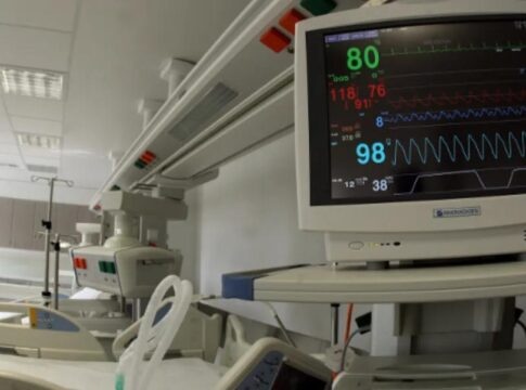 Χανιά: 33χρονος δίνει «μάχη» για τη ζωή μετά από τροχαίο – Διαλύθηκε το μηχανάκι του (Φωτογραφίες)
