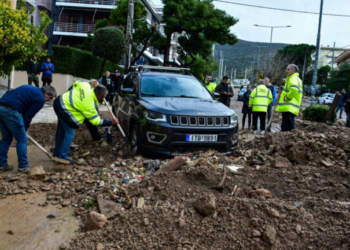 ΔΕΔΔΗΕ: Οι ζημιές στην Άνω Γλυφάδα δεν σχετίζονται με το έργο υπογειοποίησης Ρ-350