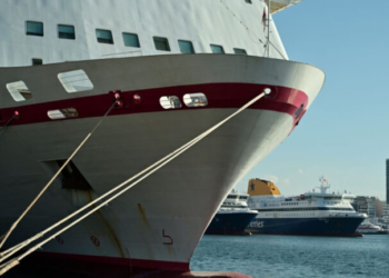 Δεμένα τα πλοία στα λιμάνια Ραφήνας και Λαυρίου