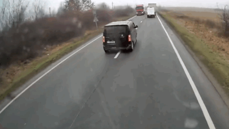 Δυστύχημα στη Ρουμανία: «Θρηνώ τους φίλους μου, ήμασταν σαν αδέρφια» - Η μαρτυρία επιζώντα